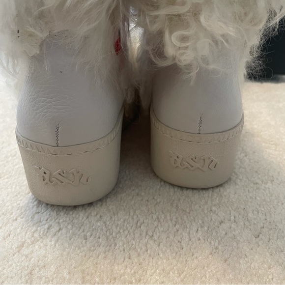 Ash shearling boots - Picture 9 of 9